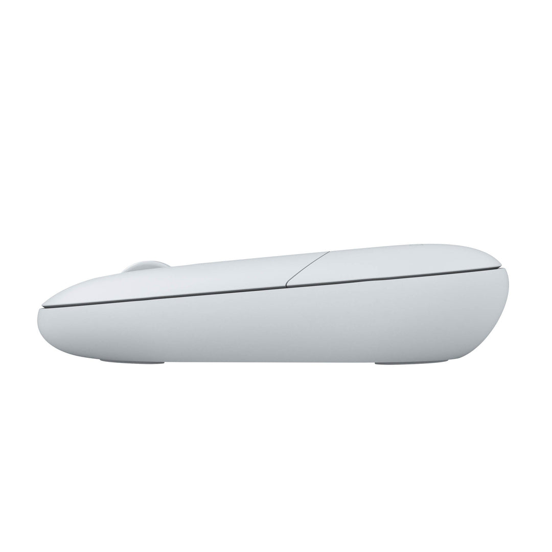 Draadloze witte muis, minimalistisch ovaal design, met breed soft scroll wheel, voor links en rechts handigen, van zijkant gezien op witte achtergrond