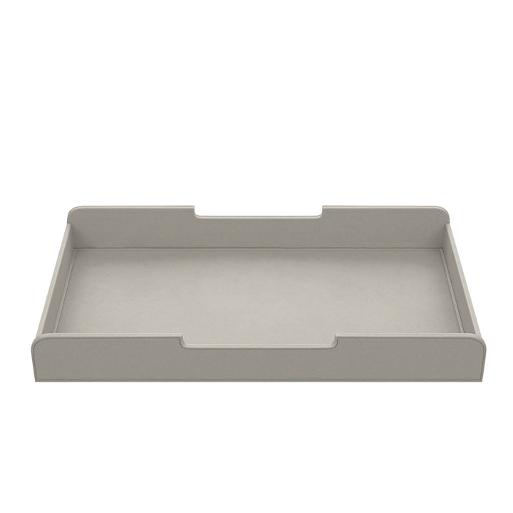 Luxe stone lade voor de Aptiq monitor standaard, leer look met afgeronde hoeken en uitsparingen voor kabels, aanzicht van voren op witte achtergrond