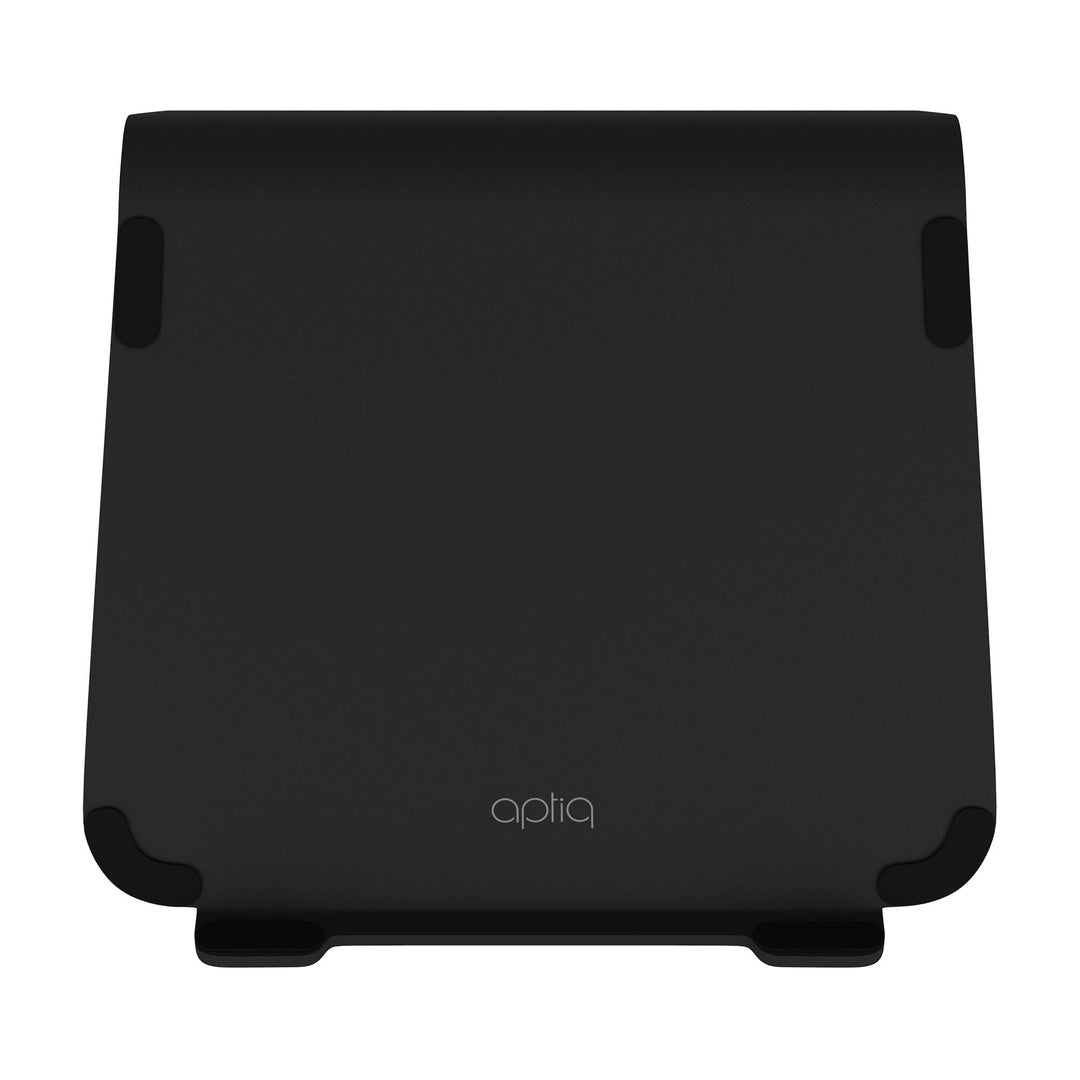 Zwarte laptop standaard van aluminium in matte afwerking met zwarte bescherm pads, van boven gezien op witte achtergrond