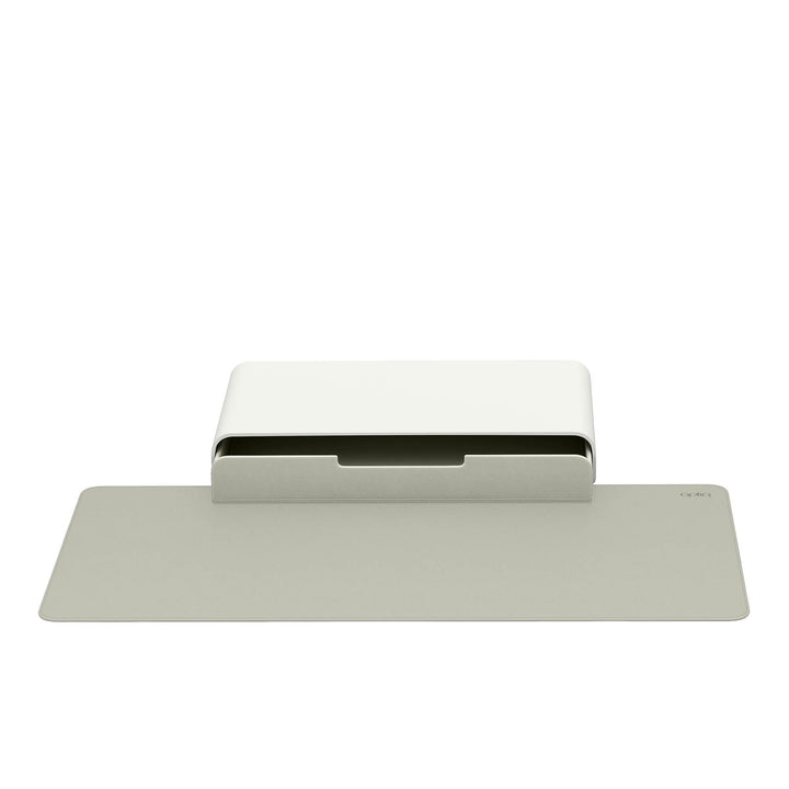 Monitor bureau set in off white