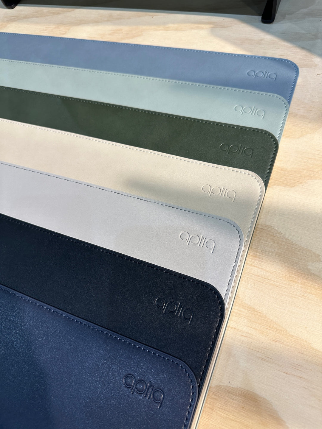Aptiq deskmat bureauonderlegger kleuren