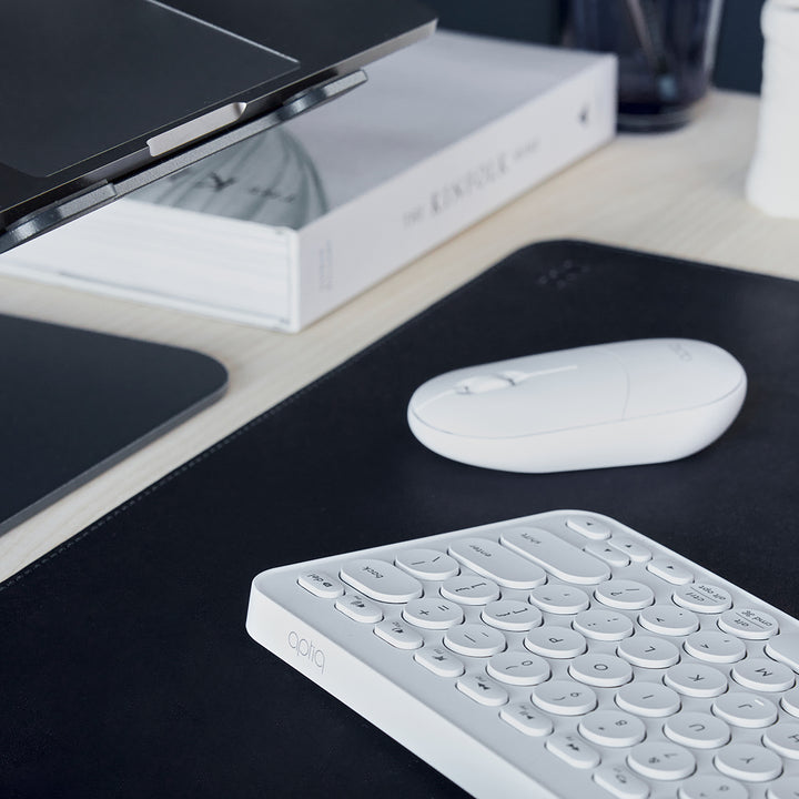 Bluetooth-Tastatur weiß